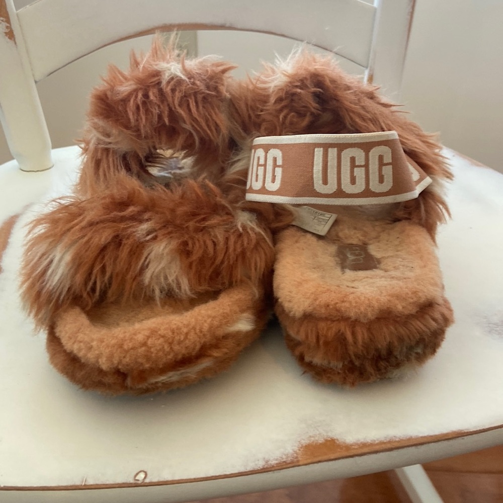 - Hi EUC UGG platform logo slipper in rust